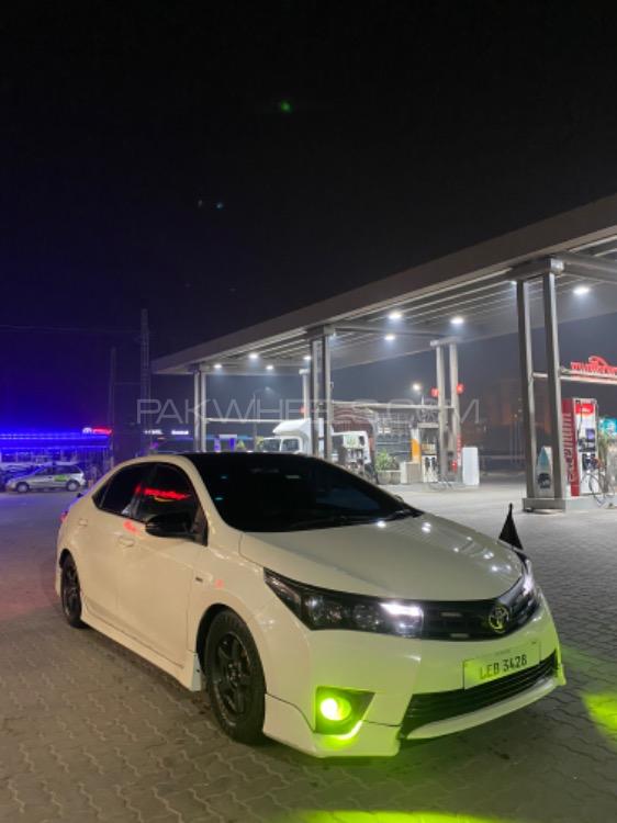 ٹویوٹا کرولا - 2015  ٹویوٹا کرولا - 2015  Image-5