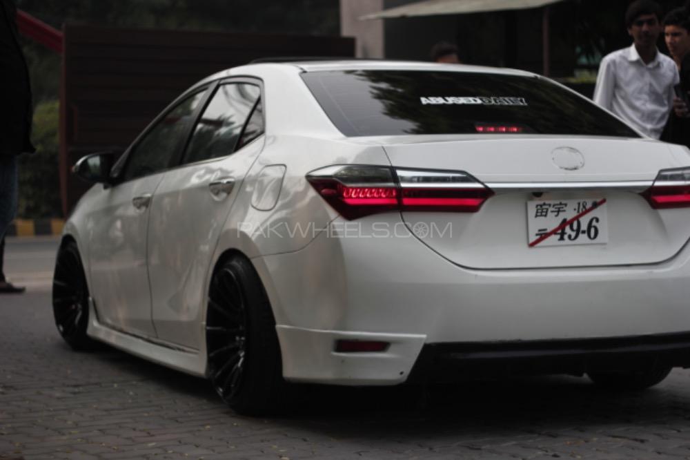 ٹویوٹا کرولا - 2018  ٹویوٹا کرولا - 2018  Image-3