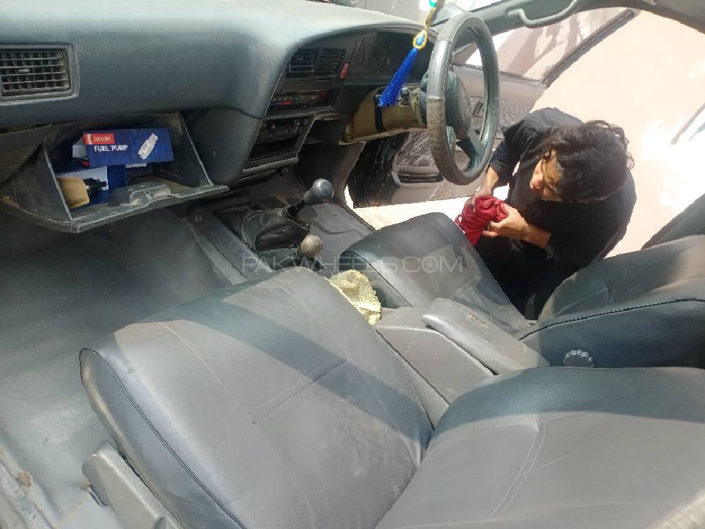 Toyota Hilux 1995 for Sale in Phalia Toyota Hilux 1995 for Sale in Phalia Image-4