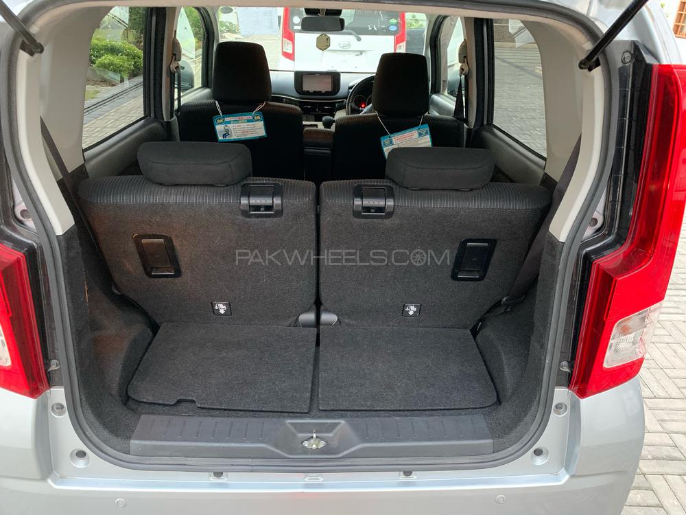 Daihatsu Move 2018 for Sale in Lahore Daihatsu Move 2018 for Sale in Lahore Image-6