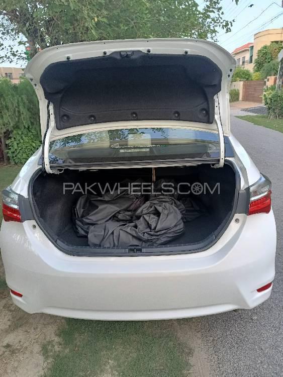 Toyota Corolla 2019 for Sale in Lahore Toyota Corolla 2019 for Sale in Lahore Image-10