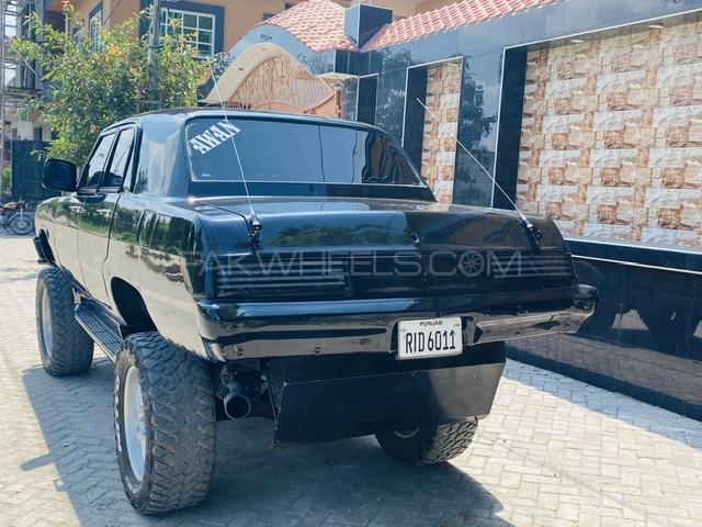 کرائسلر پلیماؤتھ وائیجر - 1968 MONSTER TRUCK کرائسلر پلیماؤتھ وائیجر - 1968 MONSTER TRUCK Image-4