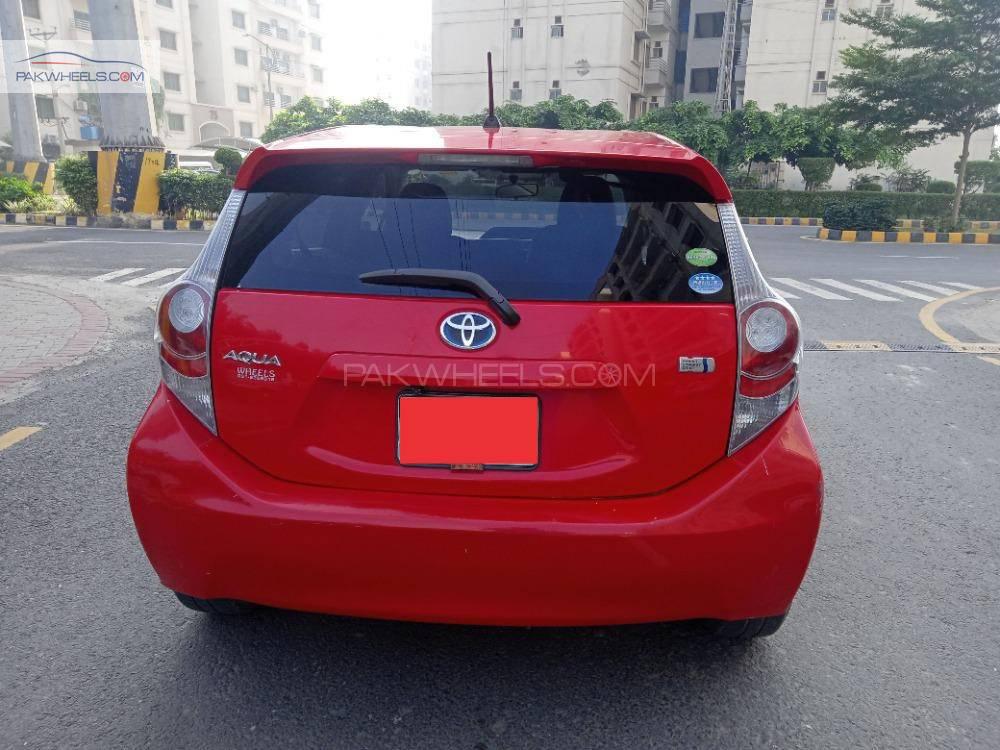 Toyota Aqua 2012 for Sale in Lahore Toyota Aqua 2012 for Sale in Lahore Image-4
