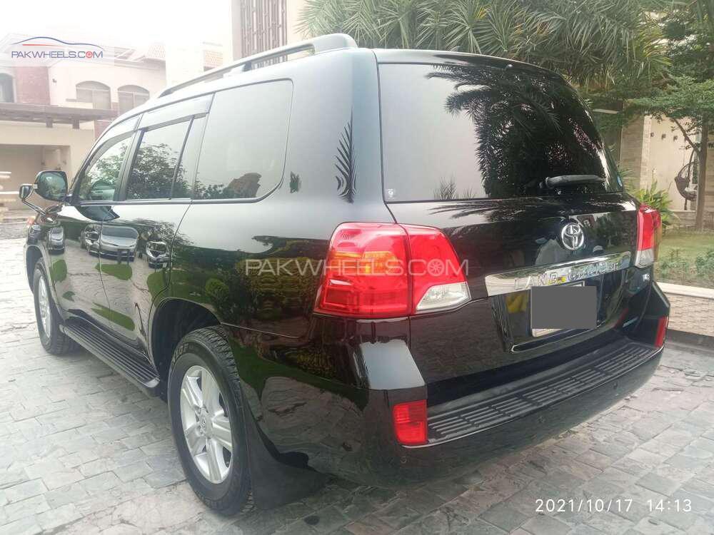 Toyota Land Cruiser 2013 for Sale in Lahore Toyota Land Cruiser 2013 for Sale in Lahore Image-5