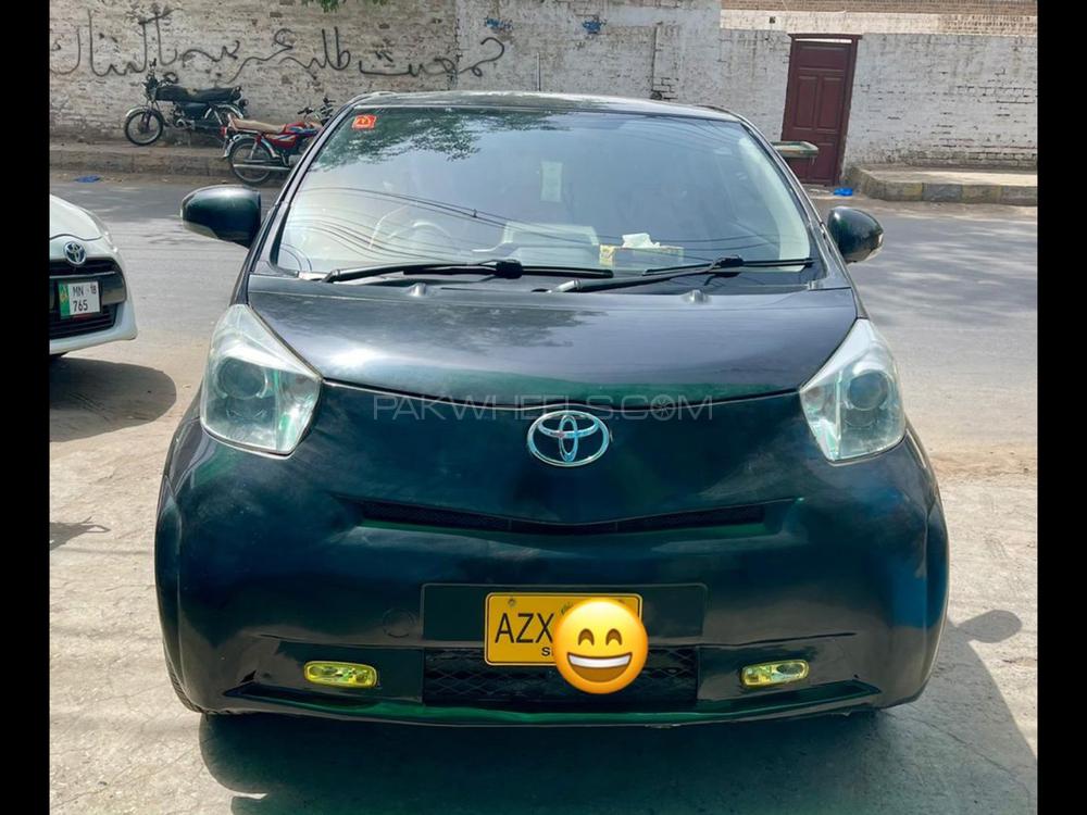 Toyota iQ 2010 for Sale in Multan Image-1