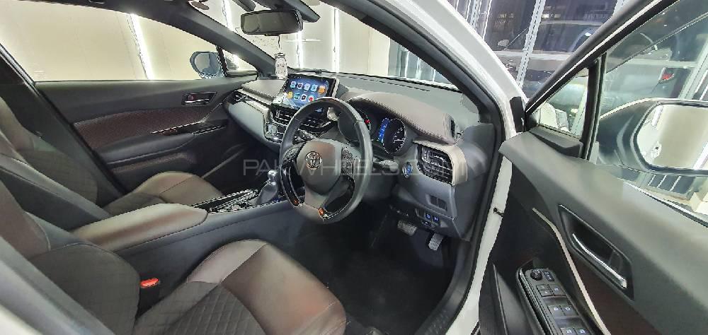 Toyota C-HR 2018 for Sale in Rawalpindi Toyota C-HR 2018 for Sale in Rawalpindi Image-13