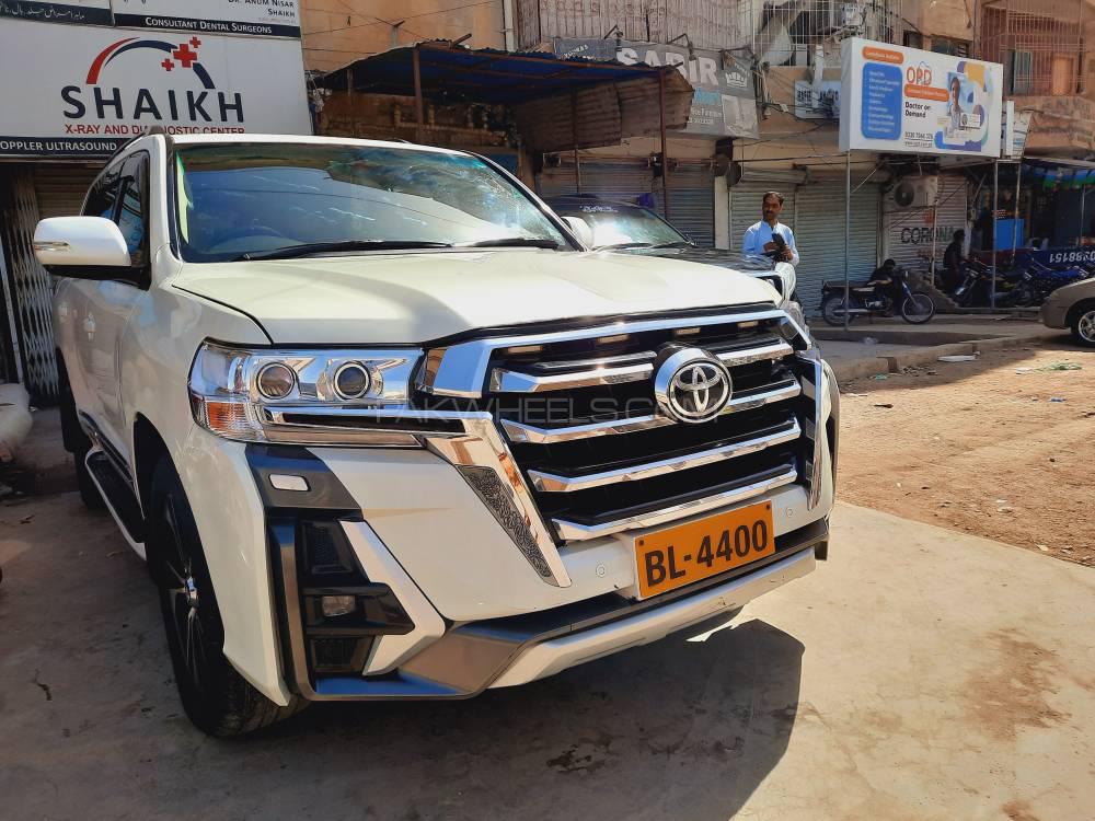 Toyota Land Cruiser 2011 for Sale in Hyderabad Toyota Land Cruiser 2011 for Sale in Hyderabad Image-9