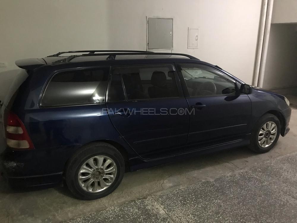 Toyota Corolla Fielder 2001 for Sale in Okara Image-1