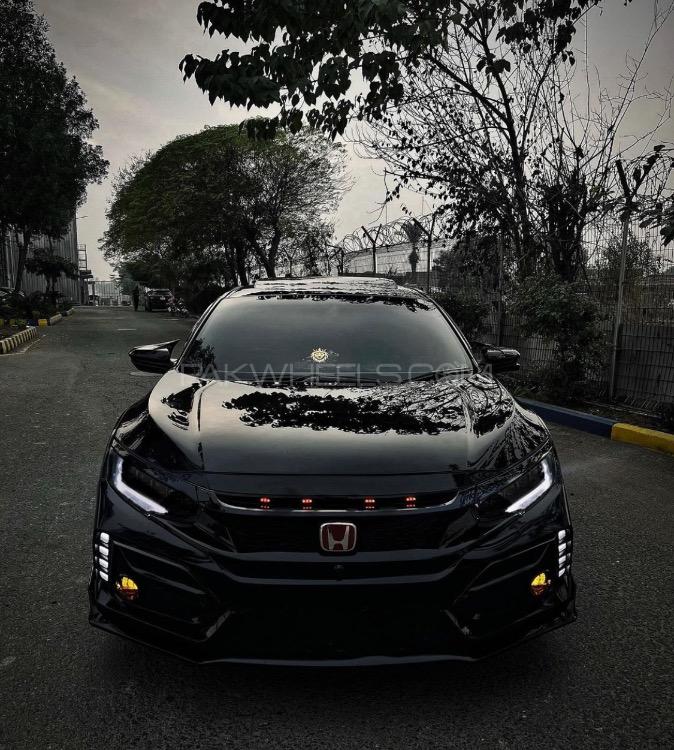 Honda Civic - 2019  Image-1