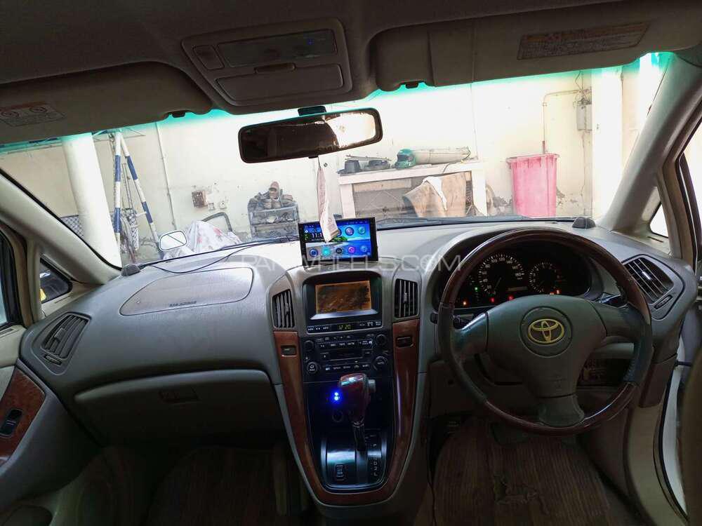 Toyota Harrier 2003 for Sale in Karachi Toyota Harrier 2003 for Sale in Karachi Image-9
