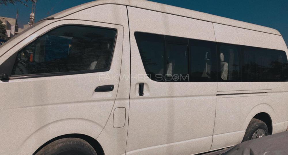 Toyota Hiace 2008 for Sale in Rawalpindi Toyota Hiace 2008 for Sale in Rawalpindi Image-9