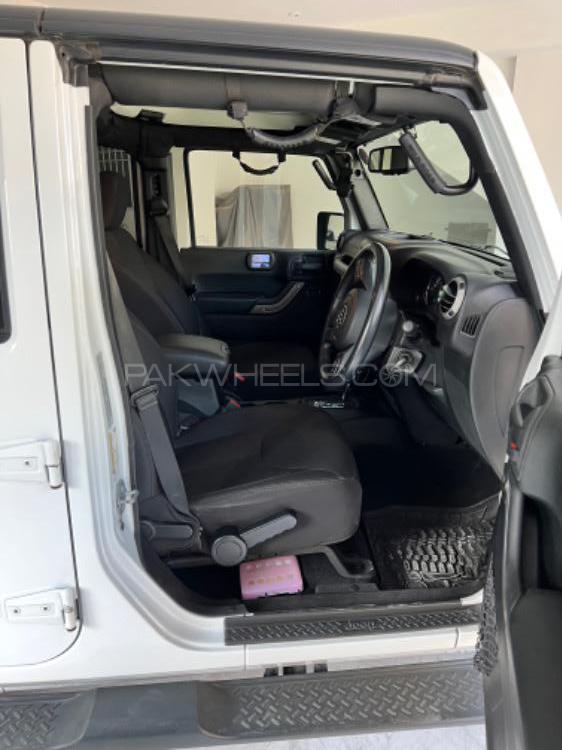 Jeep Wrangler 2016 for Sale in Islamabad Jeep Wrangler 2016 for Sale in Islamabad Image-6