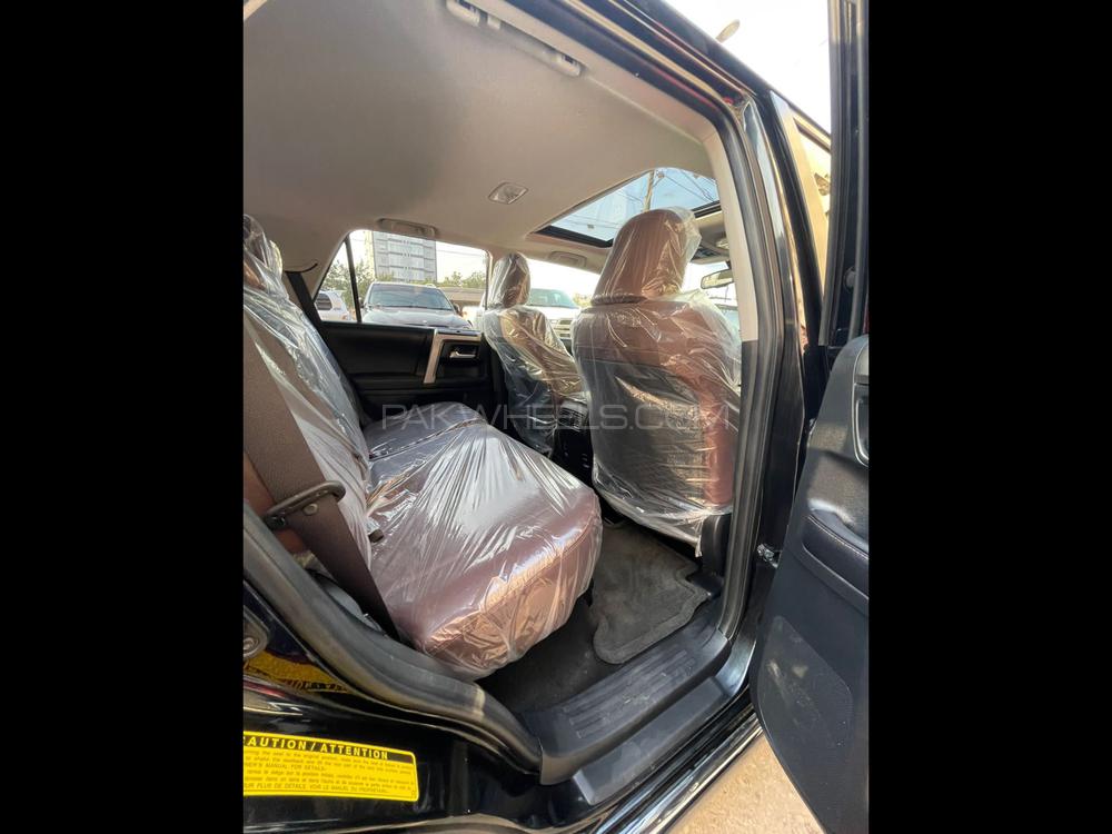Toyota Surf 2017 for Sale in Karachi Toyota Surf 2017 for Sale in Karachi Image-15