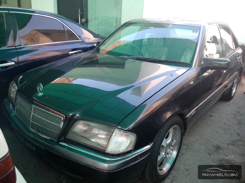 Mercedes Benz C Class 1993 for Sale in Lahore Image-1