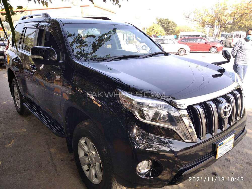 ٹویوٹا پراڈو 2016 for Sale in اسلام آباد ٹویوٹا پراڈو 2016 for Sale in اسلام آباد Image-2