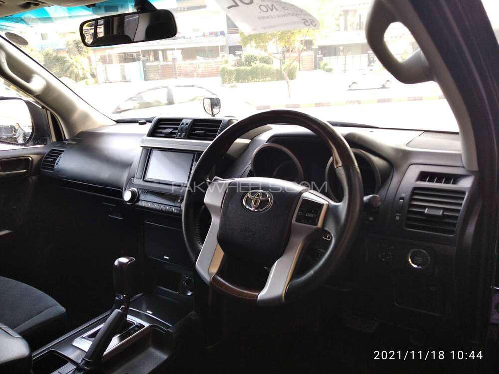 ٹویوٹا پراڈو 2016 for Sale in اسلام آباد ٹویوٹا پراڈو 2016 for Sale in اسلام آباد Image-10