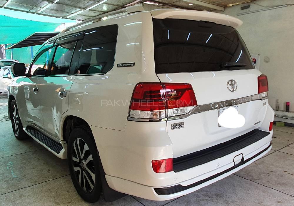 ٹویوٹا لینڈ کروزر 2010 for Sale in سیالکوٹ ٹویوٹا لینڈ کروزر 2010 for Sale in سیالکوٹ Image-3
