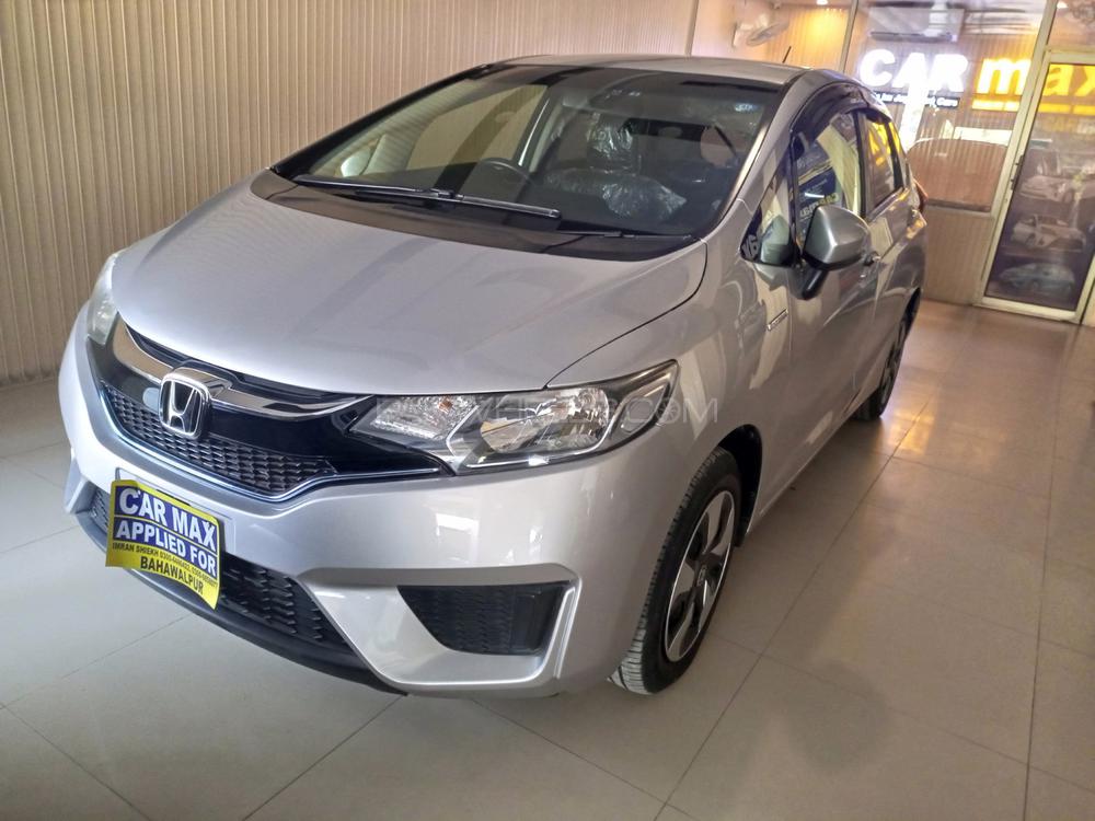 Honda Fit 2015 for Sale in Bahawalpur Honda Fit 2015 for Sale in Bahawalpur Image-2