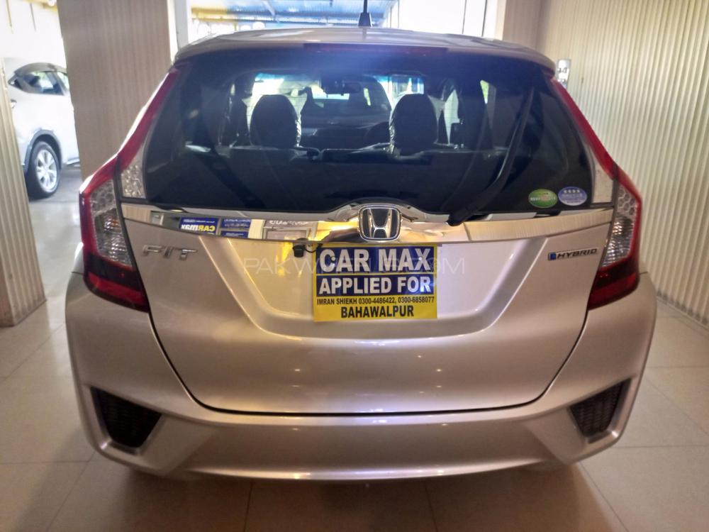 Honda Fit 2015 for Sale in Bahawalpur Honda Fit 2015 for Sale in Bahawalpur Image-5