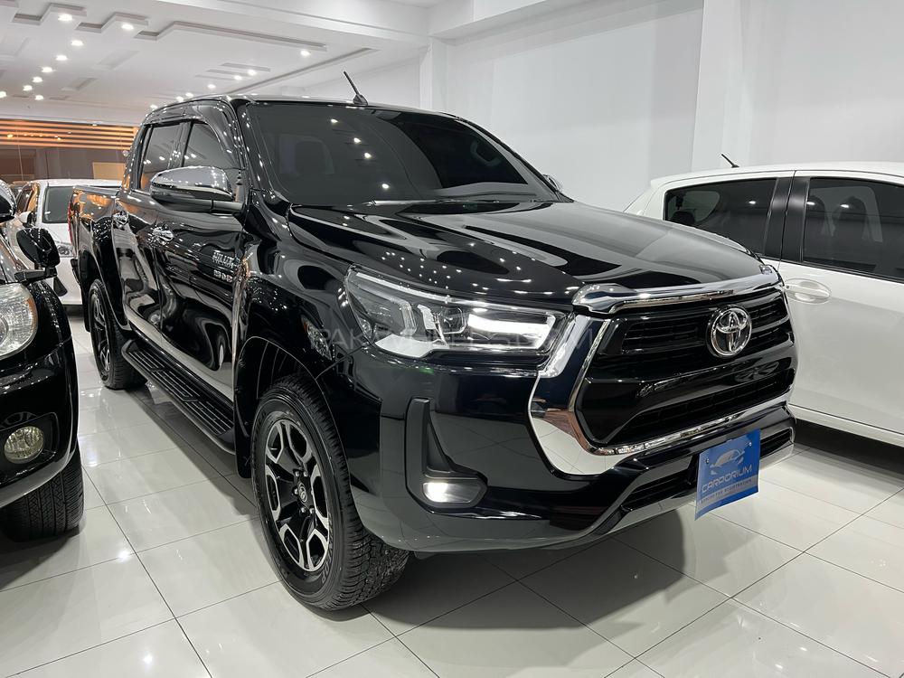 Toyota Hilux 2021 for Sale in Peshawar Toyota Hilux 2021 for Sale in Peshawar Image-3