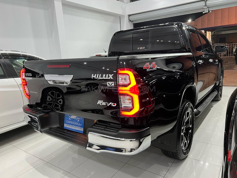 Toyota Hilux 2021 for Sale in Peshawar Toyota Hilux 2021 for Sale in Peshawar Image-4