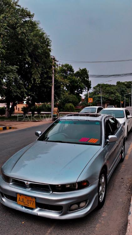 Mitsubishi Galant - 2005  Image-1