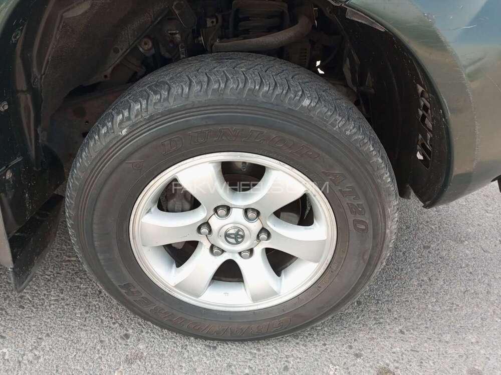 Toyota Prado 2004 for Sale in Karachi Toyota Prado 2004 for Sale in Karachi Image-17