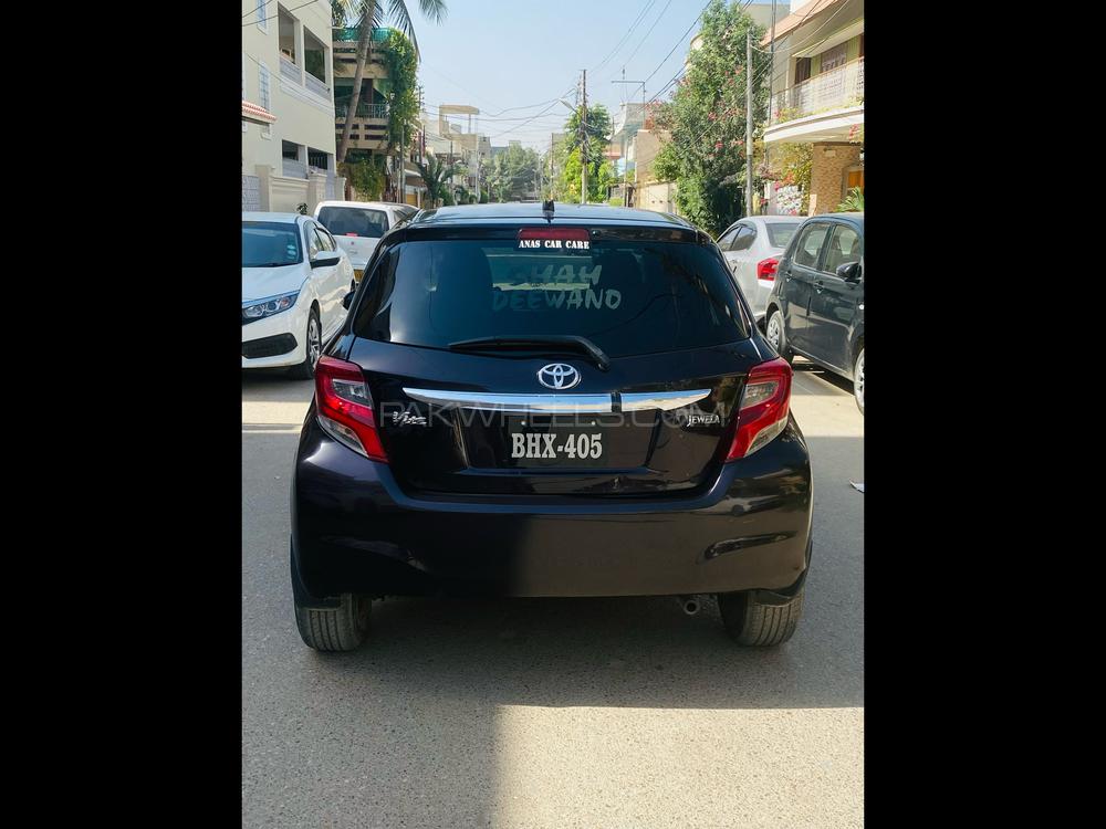 Toyota Vitz 2014 for Sale in Karachi Toyota Vitz 2014 for Sale in Karachi Image-8