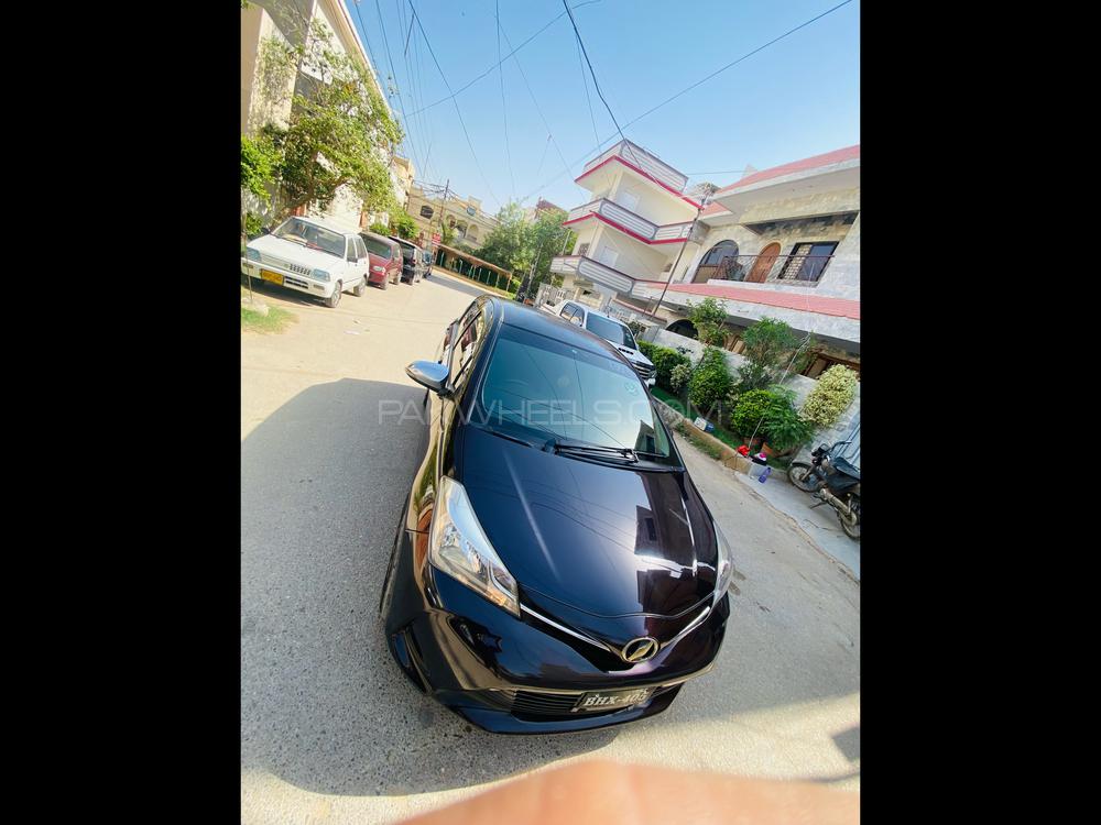 Toyota Vitz 2014 for Sale in Karachi Toyota Vitz 2014 for Sale in Karachi Image-9