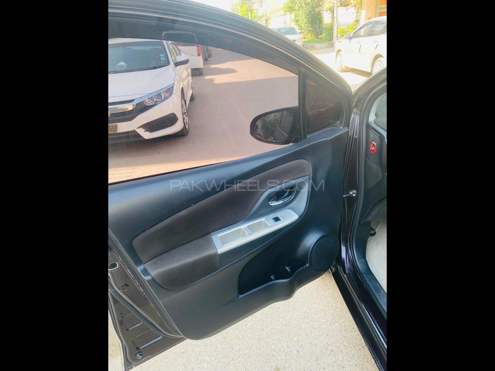 Toyota Vitz 2014 for Sale in Karachi Toyota Vitz 2014 for Sale in Karachi Image-12