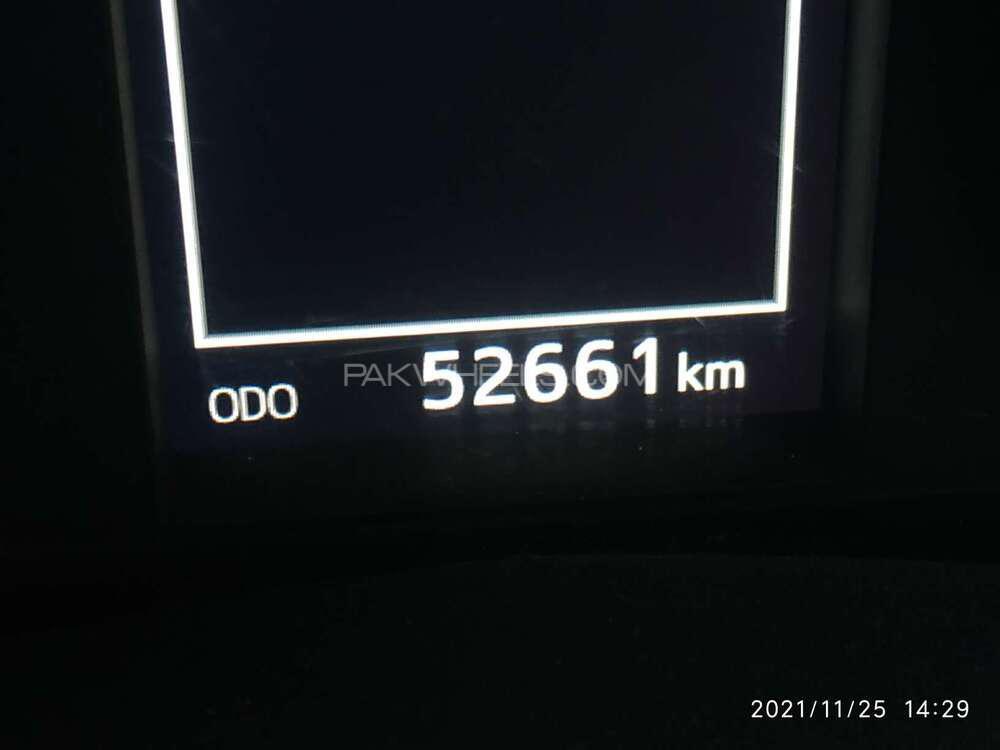 Toyota Corolla 2019 for Sale in Lahore Toyota Corolla 2019 for Sale in Lahore Image-12