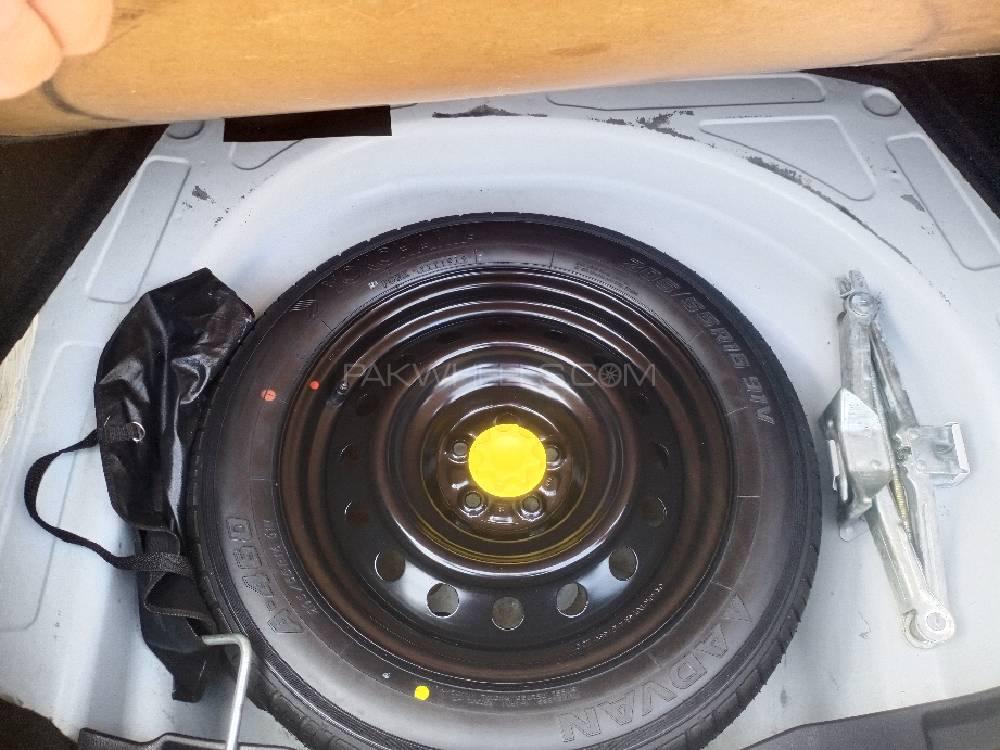 Toyota Corolla 2019 for Sale in Multan Toyota Corolla 2019 for Sale in Multan Image-15