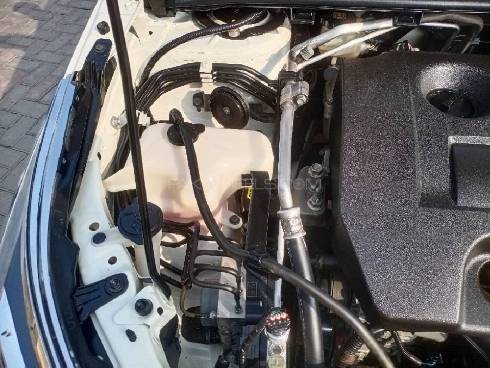 Toyota Corolla 2019 for Sale in Multan Toyota Corolla 2019 for Sale in Multan Image-9