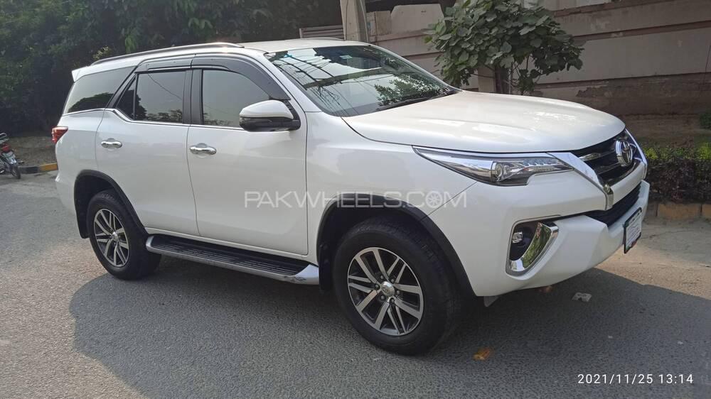 ٹویوٹا فورچیونر 2019 for Sale in لاہور ٹویوٹا فورچیونر 2019 for Sale in لاہور Image-2