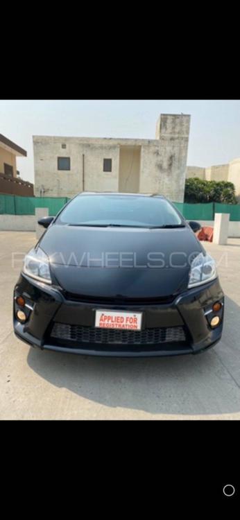 Toyota Prius 2012 for Sale in Lahore Toyota Prius 2012 for Sale in Lahore Image-3