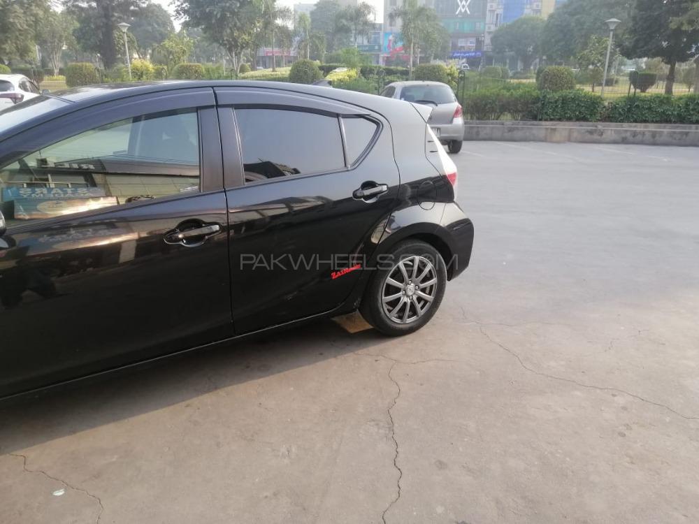 ٹویوٹا اکوا 2017 for Sale in گجرانوالہ ٹویوٹا اکوا 2017 for Sale in گجرانوالہ Image-5