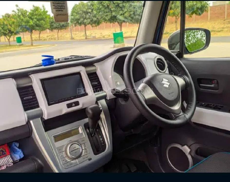 Suzuki Hustler 2015 for Sale in Sahiwal Suzuki Hustler 2015 for Sale in Sahiwal Image-3