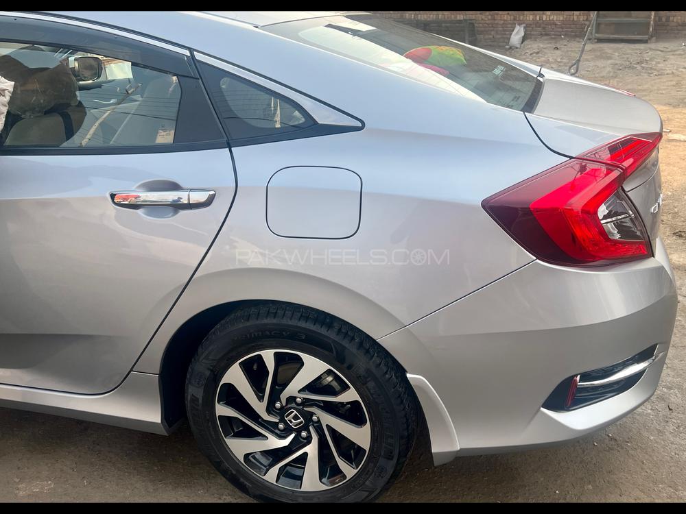 Honda Civic 2017 for Sale in Faisalabad Honda Civic 2017 for Sale in Faisalabad Image-2