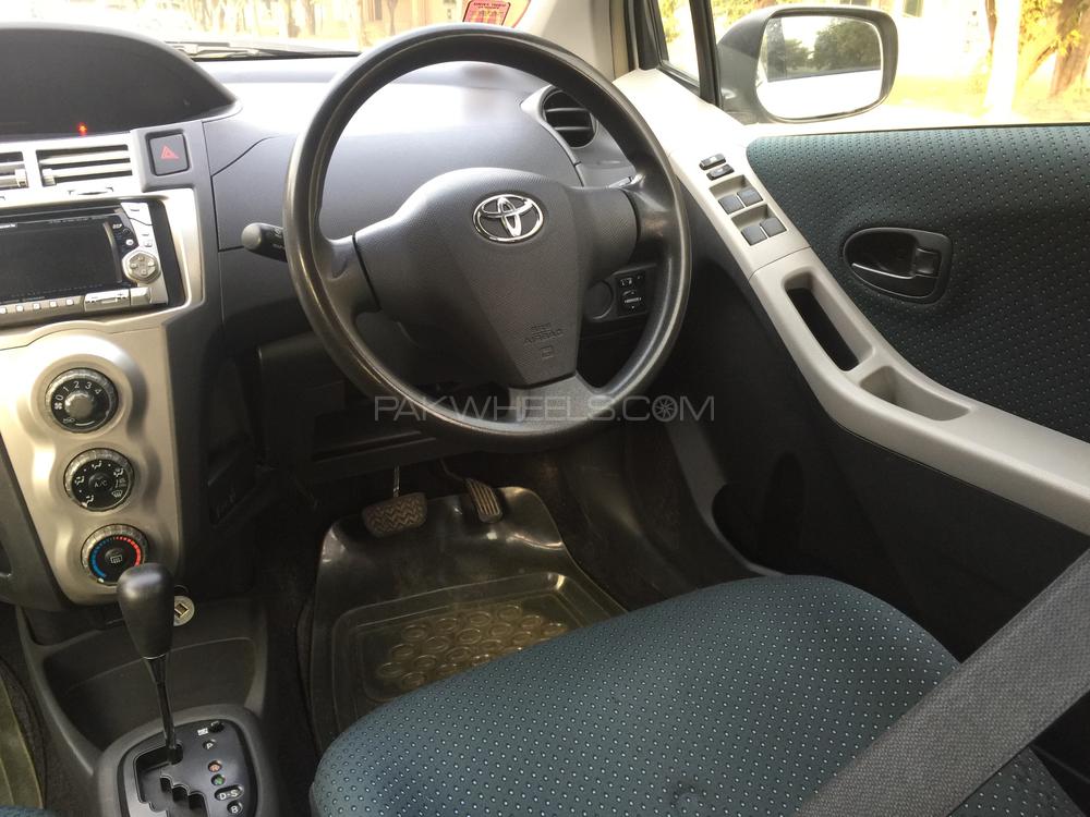 Toyota Vitz 2005 for Sale in Lahore Toyota Vitz 2005 for Sale in Lahore Image-9