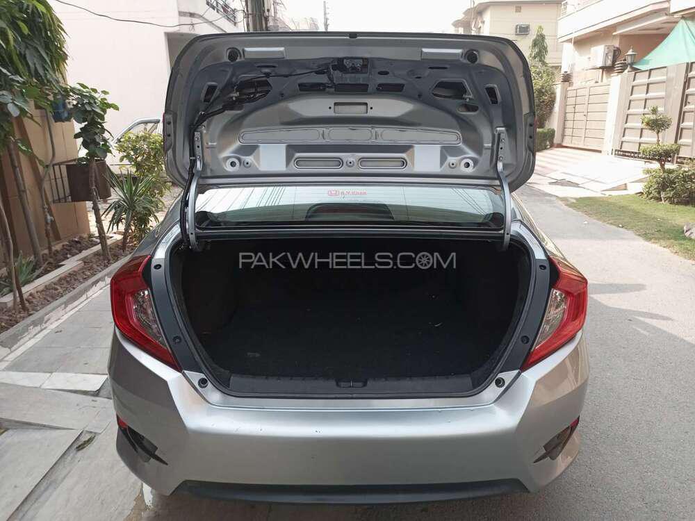 Honda Civic 2018 for Sale in Lahore Honda Civic 2018 for Sale in Lahore Image-7