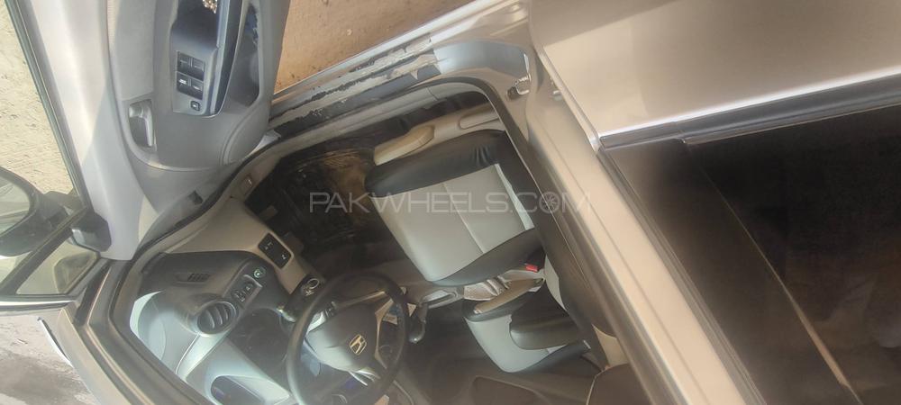 Honda Insight 2013 for Sale in Multan Honda Insight 2013 for Sale in Multan Image-10