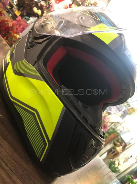 LS2 Branded helmet only 2 days used. size XL (61-62) Image-1