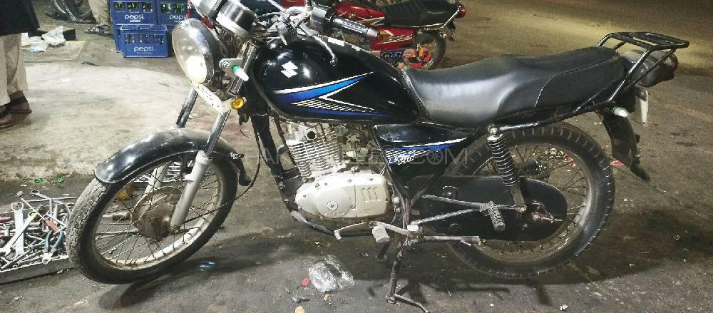 Suzuki GS 150 2017 for Sale Suzuki GS 150 2017 for Sale Image-3