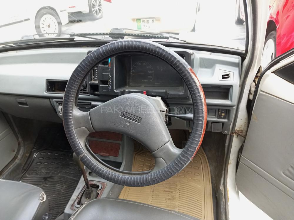 Suzuki Mehran 2005 for Sale in Lahore Suzuki Mehran 2005 for Sale in Lahore Image-3