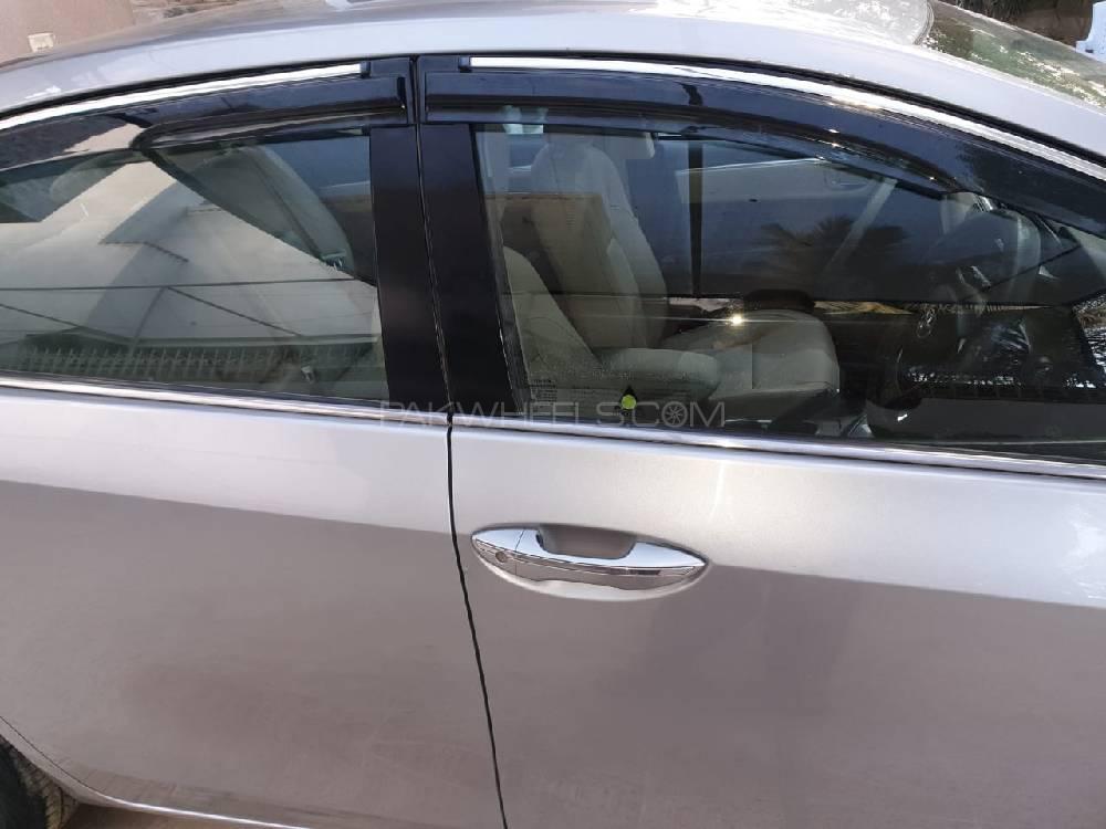 Toyota Corolla 2015 for Sale in Karachi Toyota Corolla 2015 for Sale in Karachi Image-5