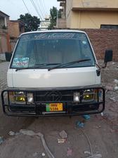 Toyota Hiace DX 1999 for Sale in Multan