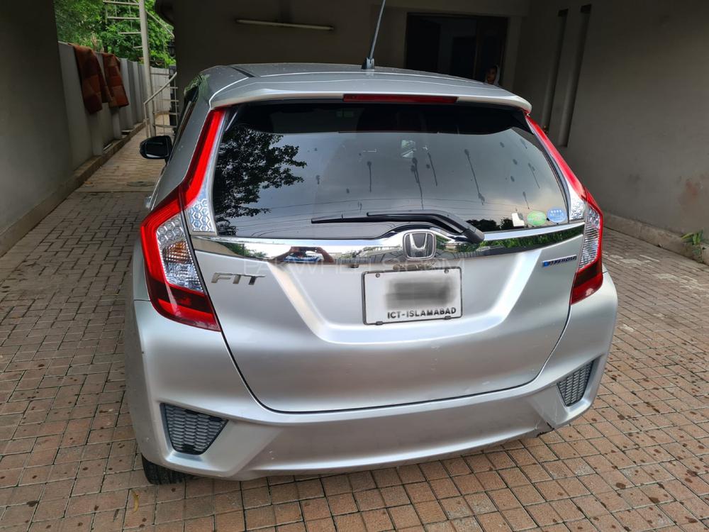 Honda Fit 2014 for Sale in Lahore Image-1