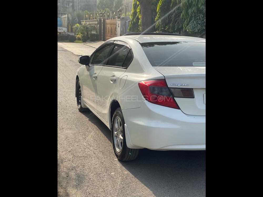 Honda Civic 2015 for Sale in Lahore Honda Civic 2015 for Sale in Lahore Image-4