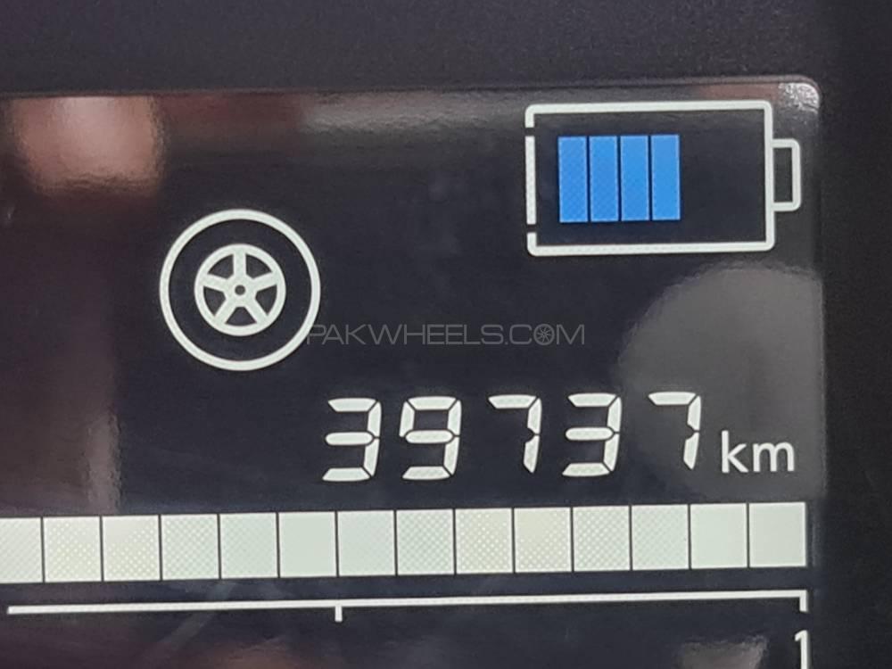 Nissan Note 2018 for Sale in Lahore Nissan Note 2018 for Sale in Lahore Image-10