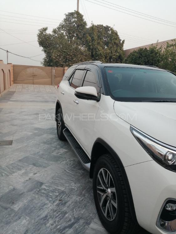 Toyota Fortuner 2018 for Sale in Sahiwal Toyota Fortuner 2018 for Sale in Sahiwal Image-10